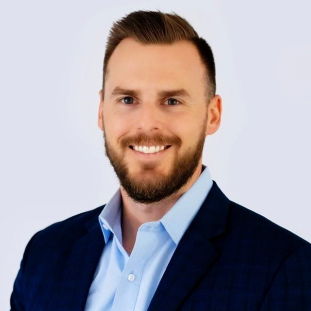 Dennis McElroy